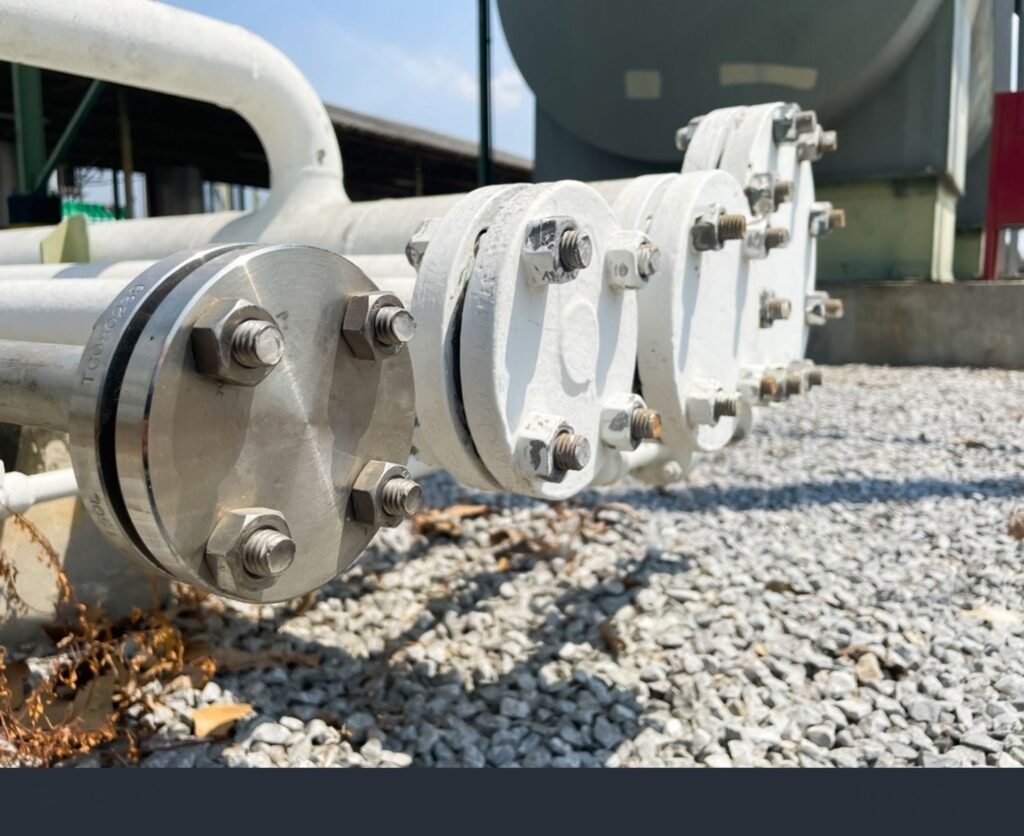 What Is blind flange Used For